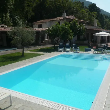 Sleeps 8 Pool Wifi