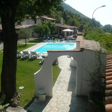 Sleeps 8 Pool Wifi Villa *